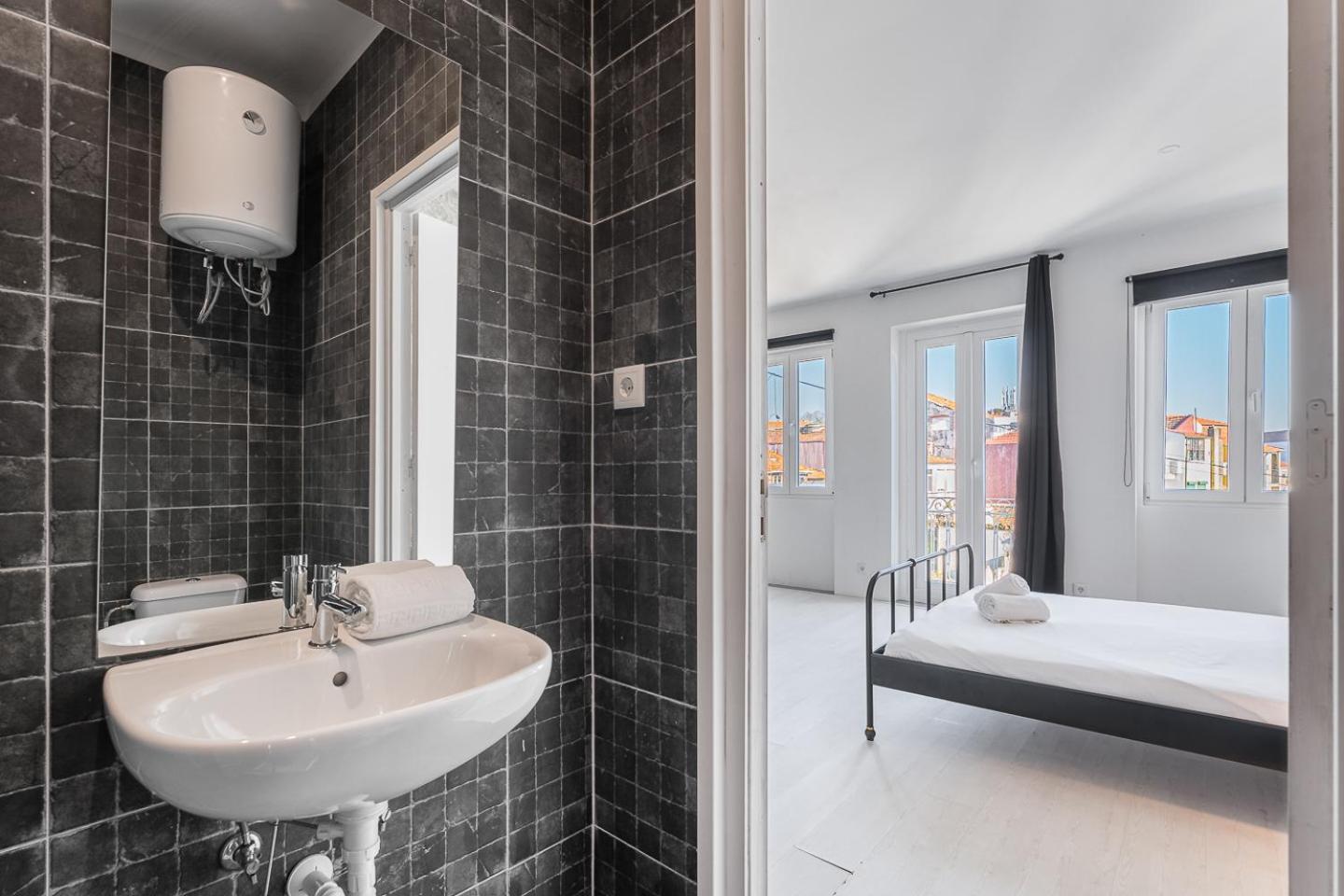 Guest H4U - Sao Vitor Studio River View ปอร์โต ภายนอก รูปภาพ